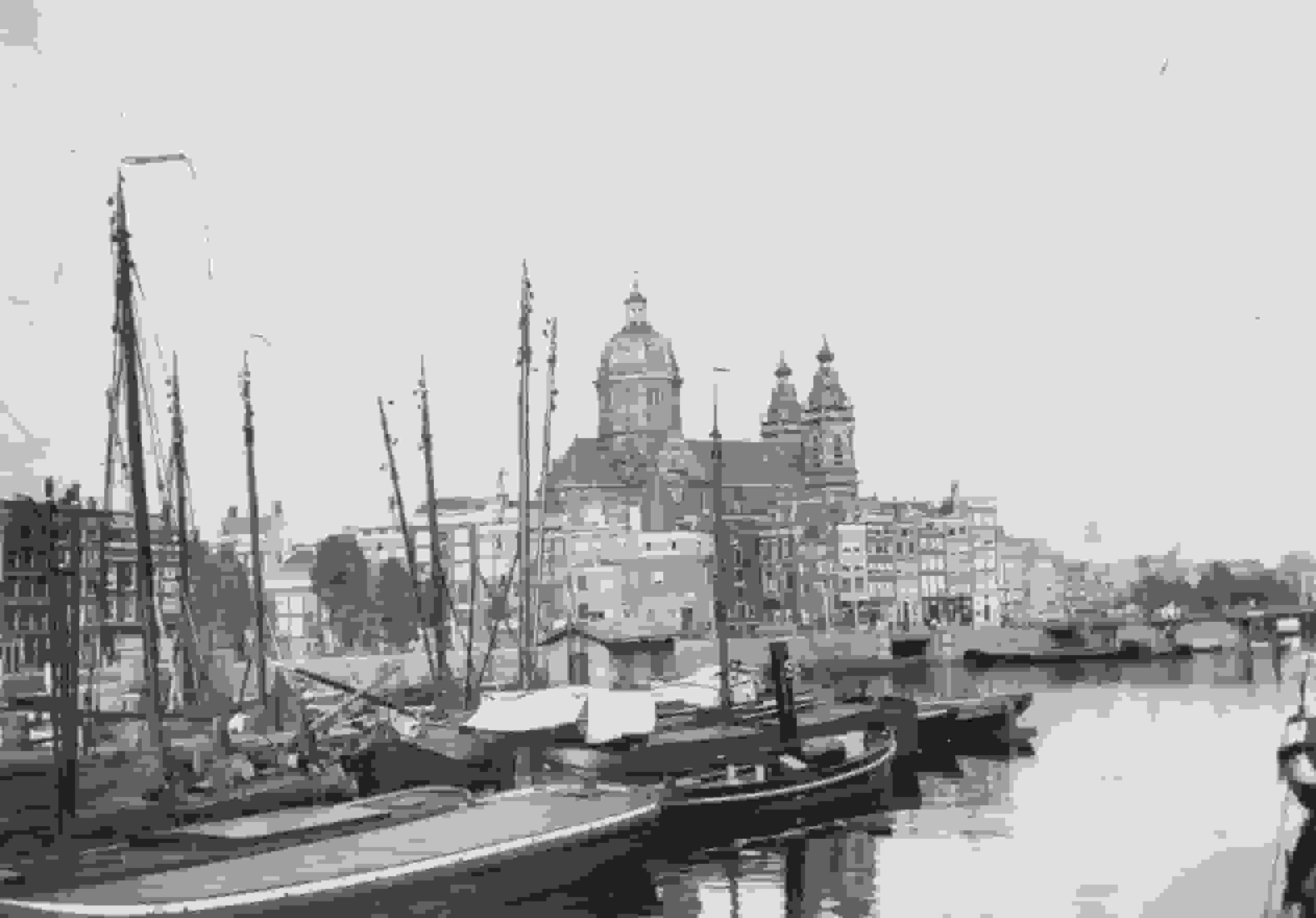 Jan Knikker junior - Open havenfront Amsterdam (in het echt)