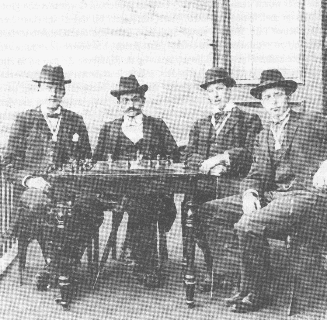 Esser bij Studentenschaakvereniging Alapin