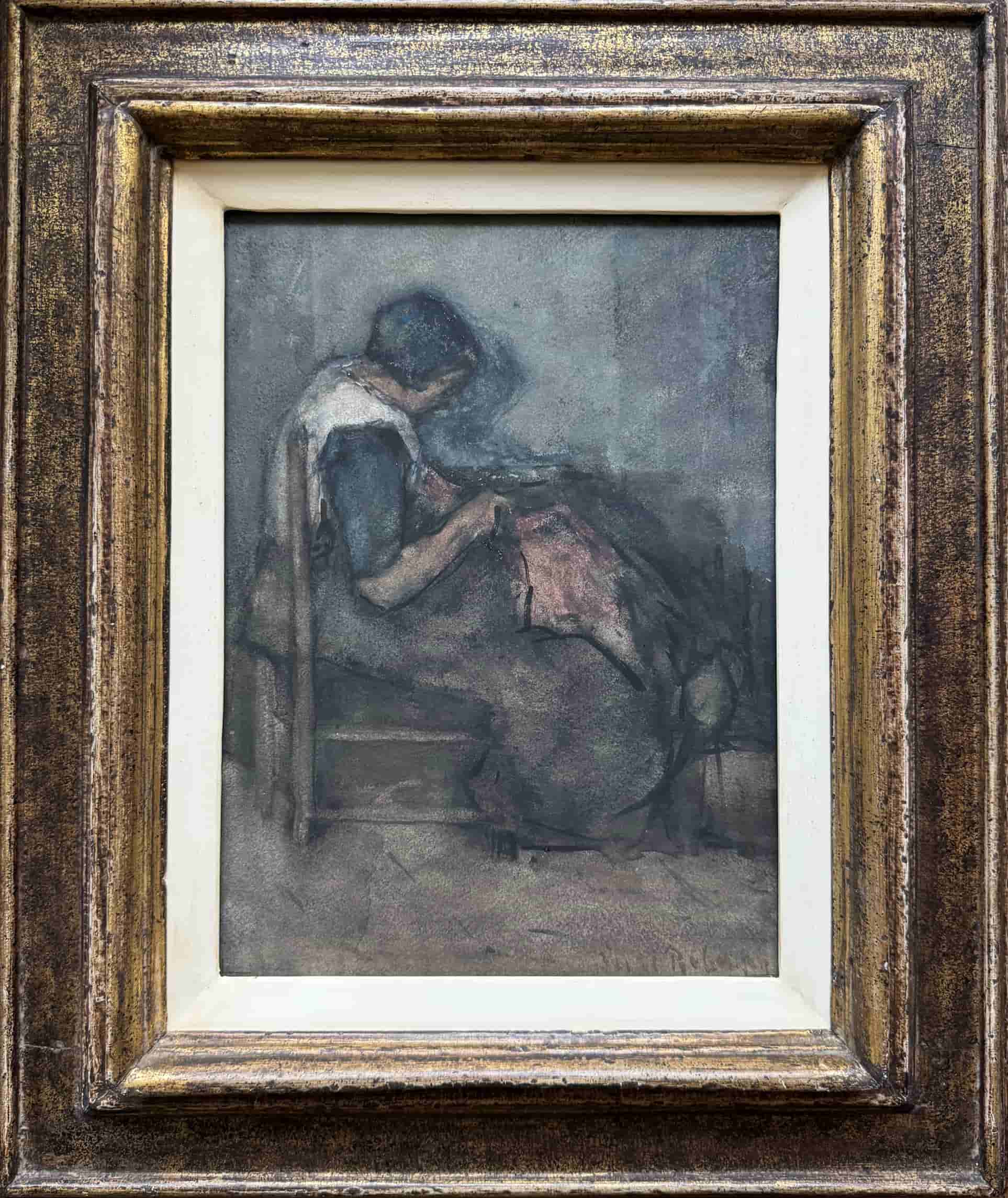 Suze Robertson - Jonge vrouw die kleding verstelt (met lijst)