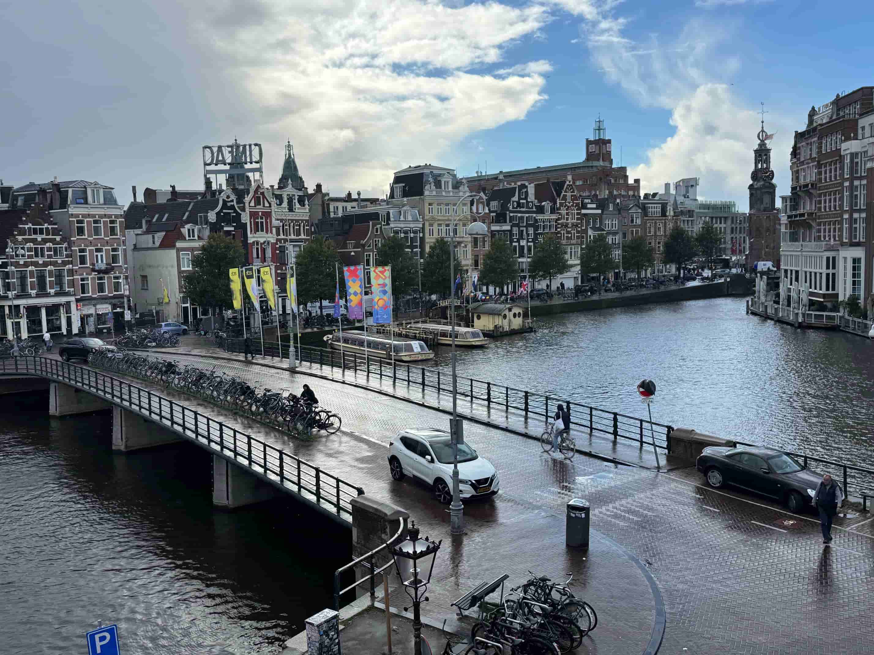 Harmen Meurs - Binnenamstel te Amsterdam (in het echt)